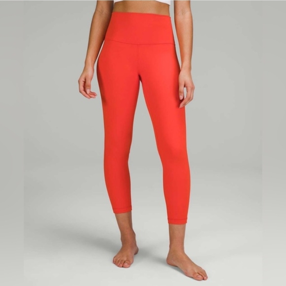 lululemon athletica Women's Ankle Crop Leggings in Bright Red